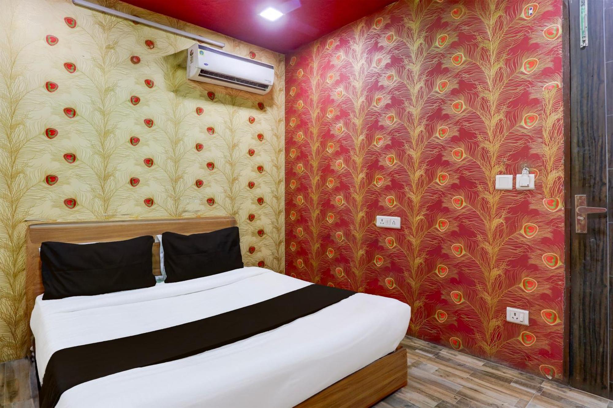 Super Hotel O S J Residency Delhi  Extérieur photo